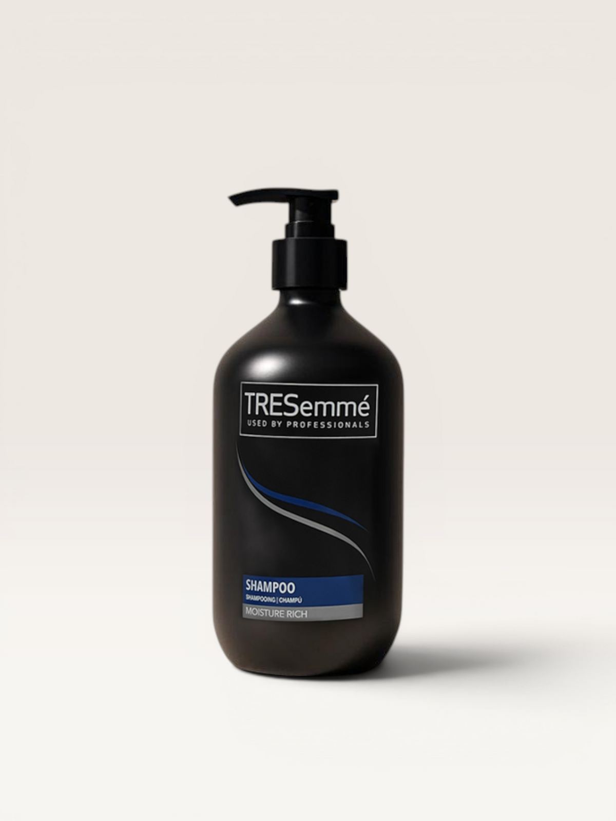 TRESemmé Moisture Rich Shampoo (500 ml)
